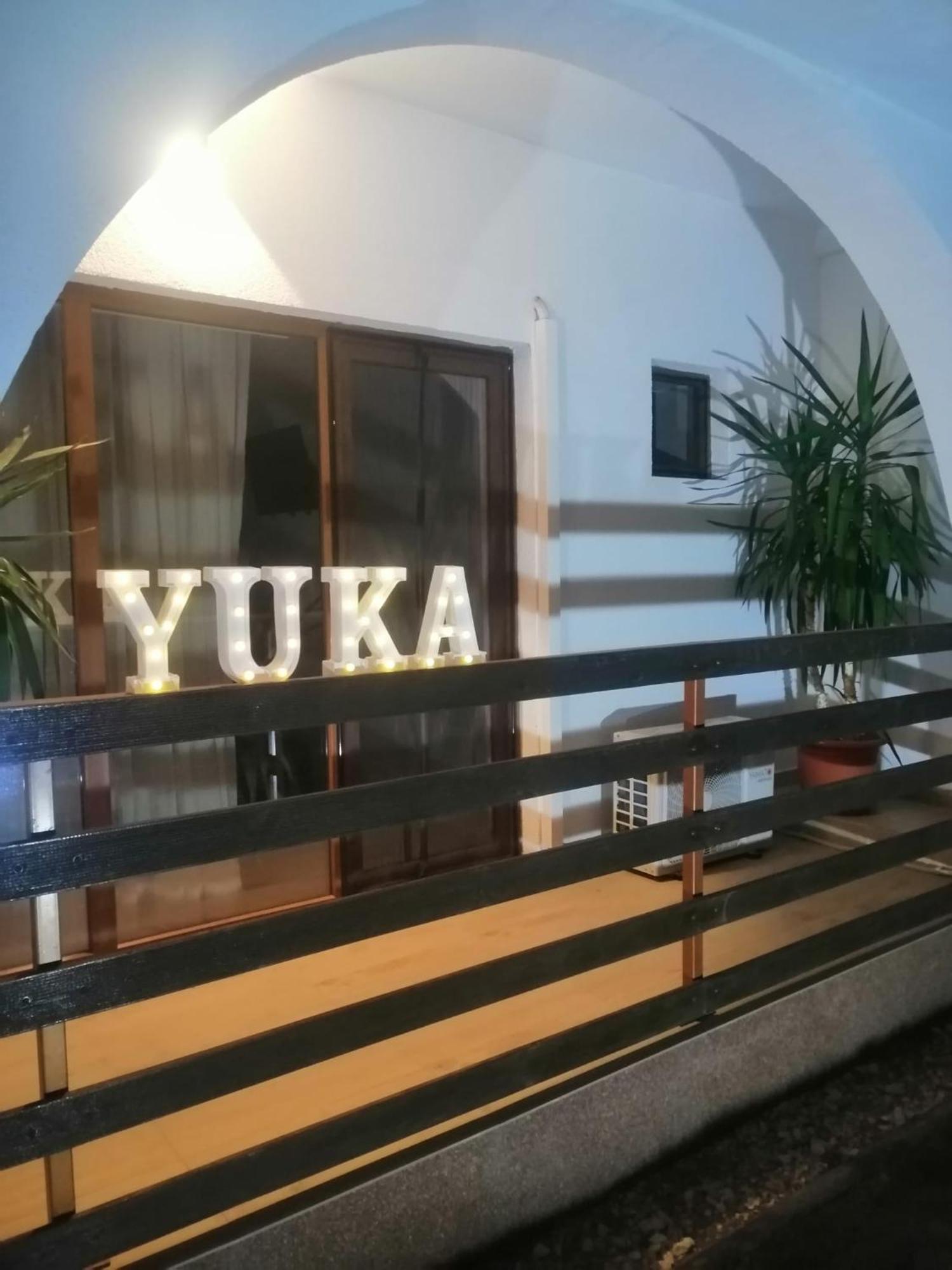 Yuka Hotel Вама Веке Екстериор снимка